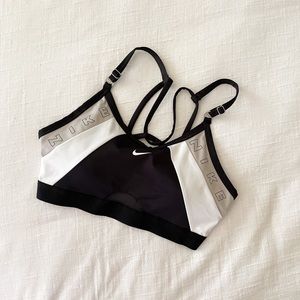 NWOT Nike Dri-FIT Indy Logo Sports Bra, Large